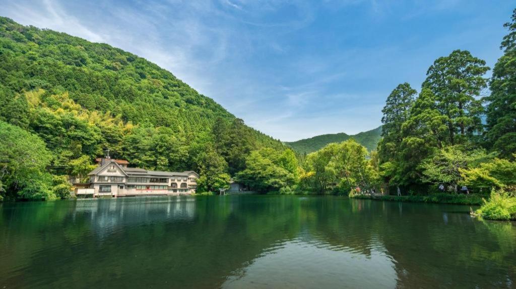Yufuin Luxury Villa -Zakuro- Bagian luar foto