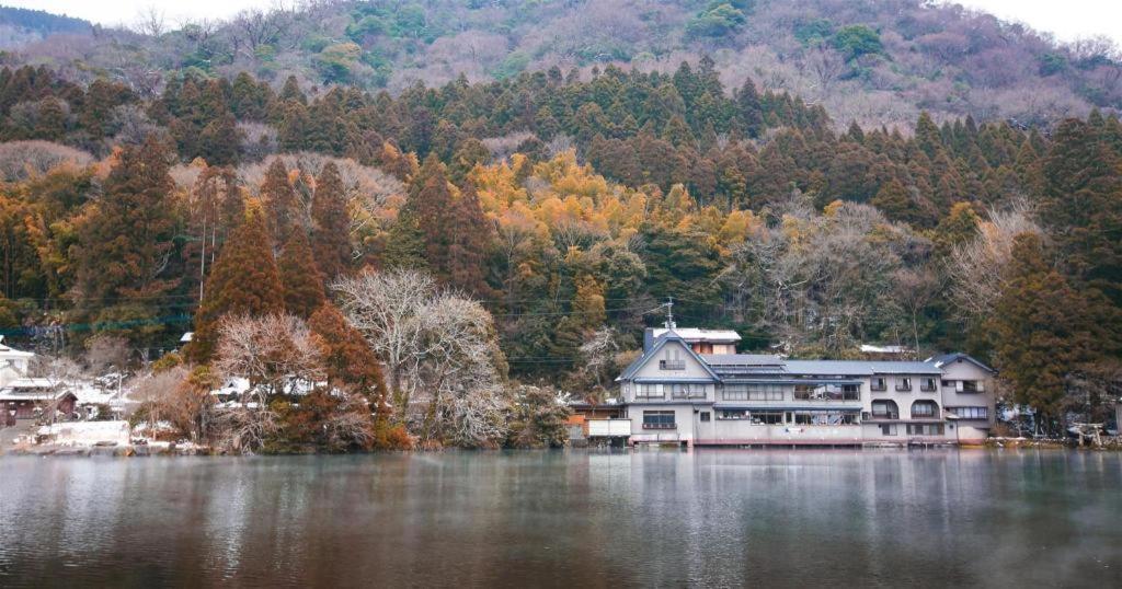 Yufuin Luxury Villa -Zakuro- Bagian luar foto