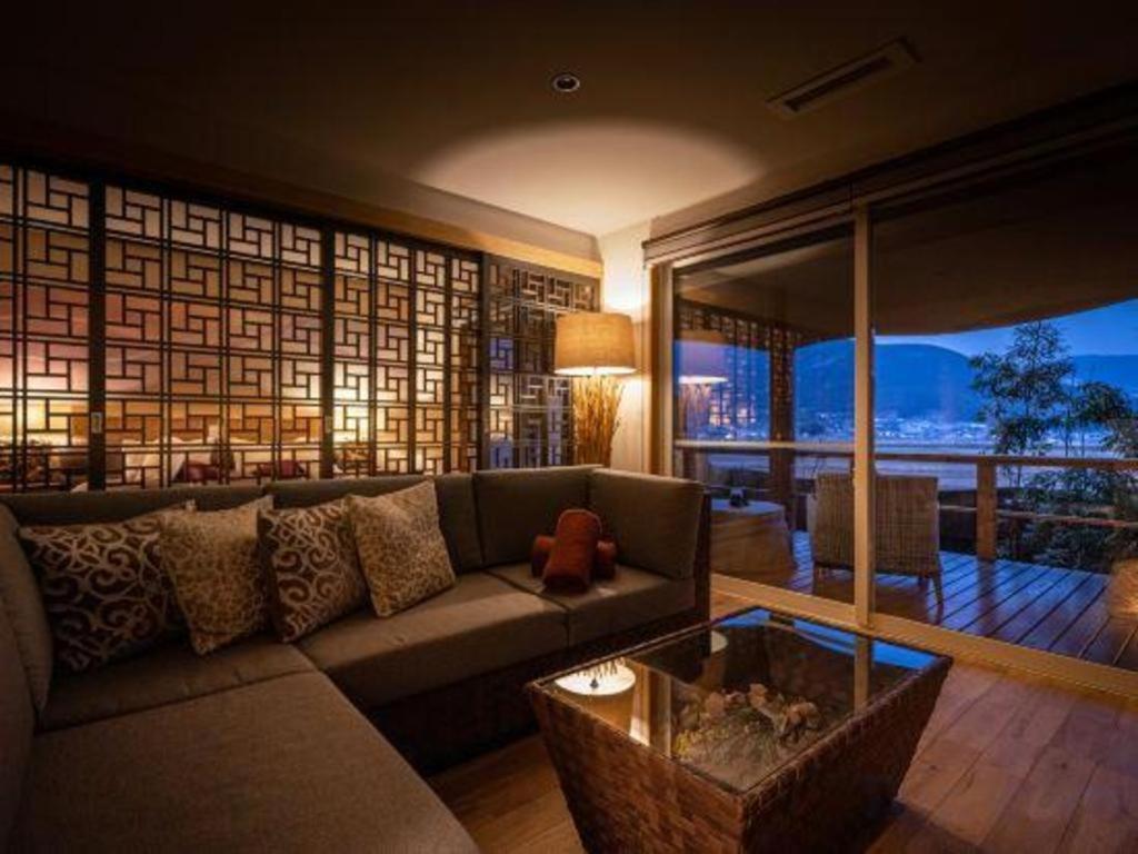 Yufuin Luxury Villa -Zakuro- Bagian luar foto