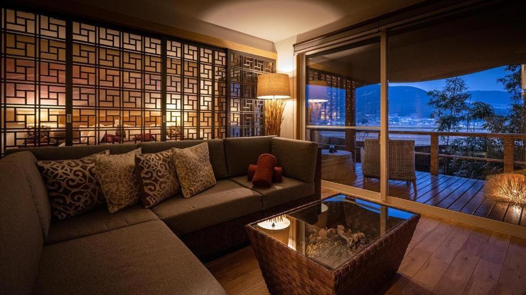Yufuin Luxury Villa -Zakuro- Bagian luar foto