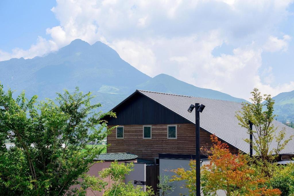 Yufuin Luxury Villa -Zakuro- Bagian luar foto