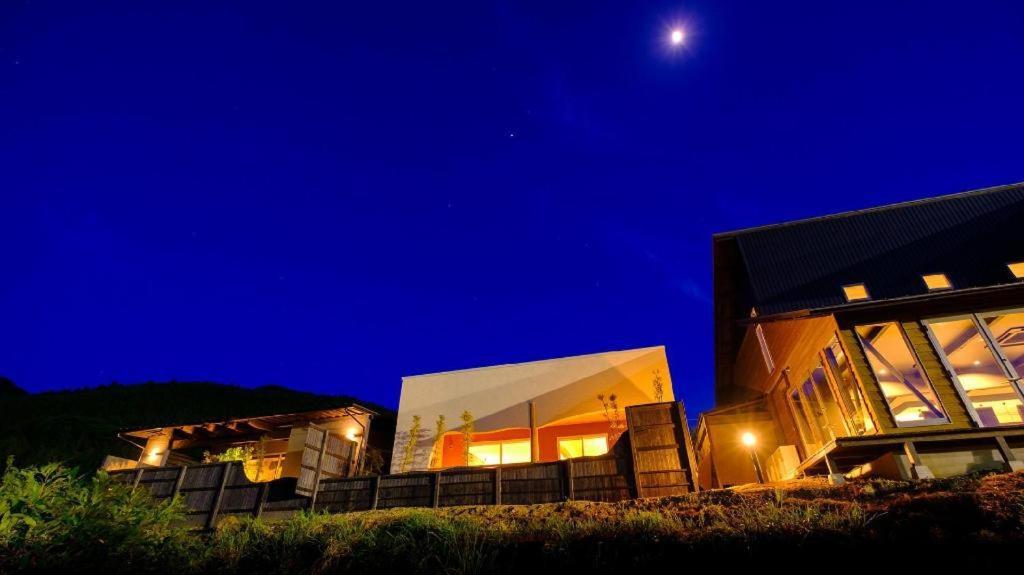 Yufuin Luxury Villa -Zakuro- Bagian luar foto